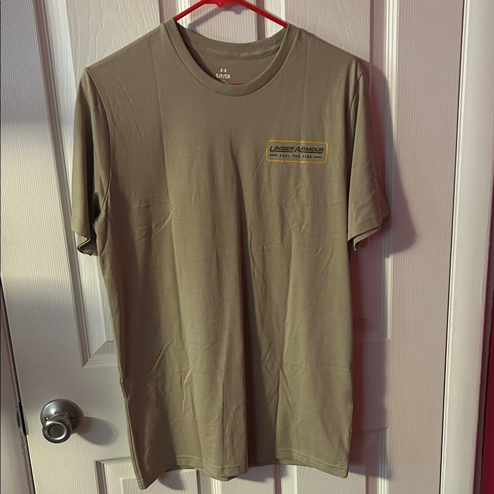 Under Armour Men's Beige Short Sleeve Tee